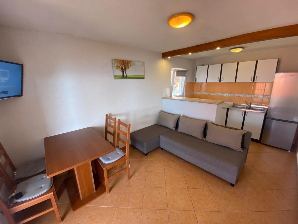 Seaside Secluded Apartments Cove Tvrdni Dolac, Hvar - 12655 Gdinj Exterior foto